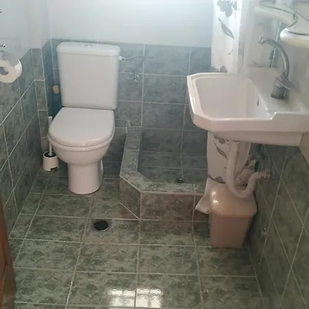 The With The Aromatic Herbs Villa
